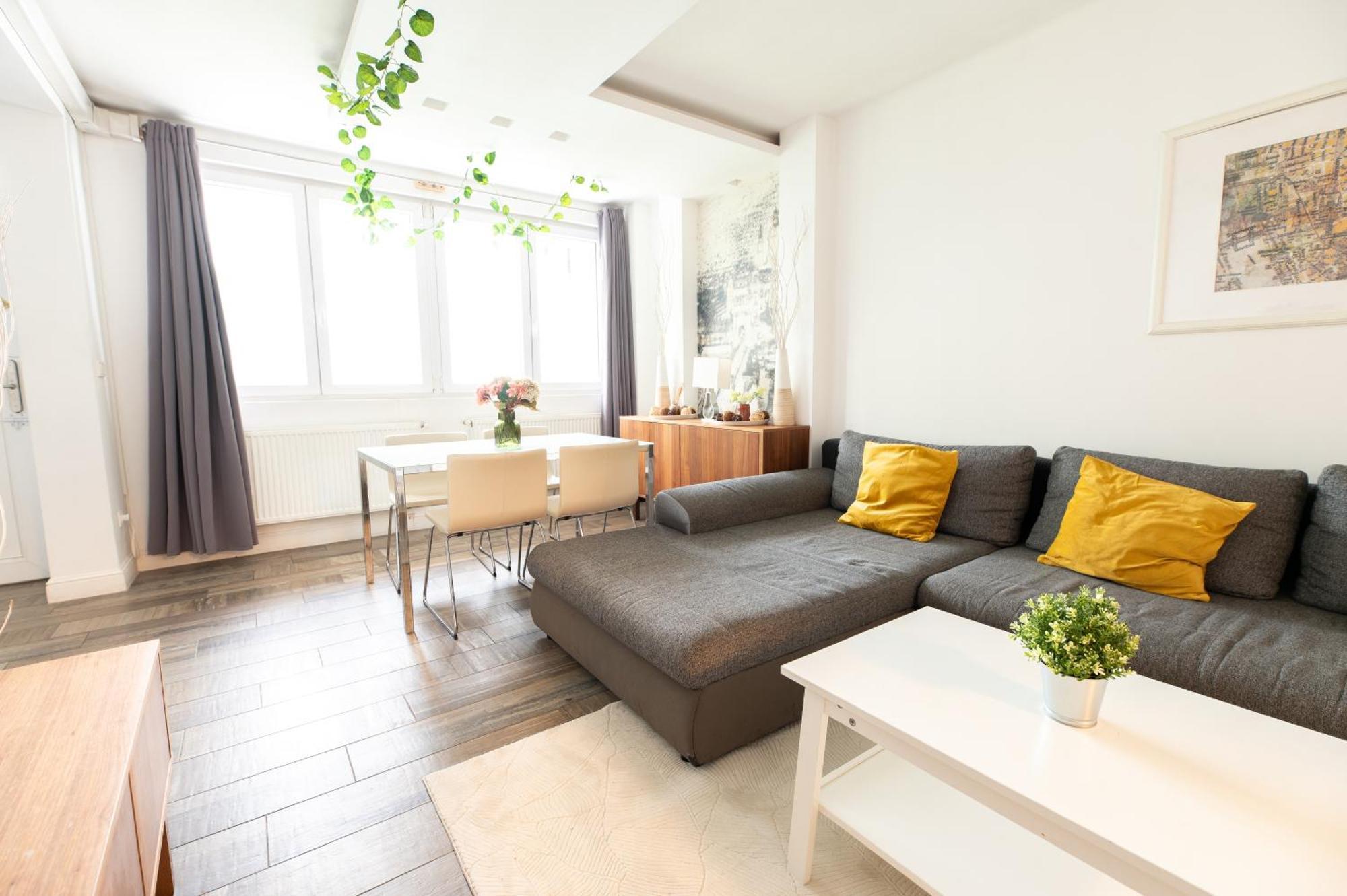 Superb Location & Chic Suite W' 2Bedroom Budapest Eksteriør billede